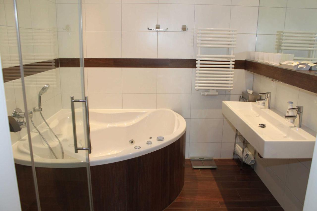 Ruegen Star Appartements De Luxe Сасниц Екстериор снимка
